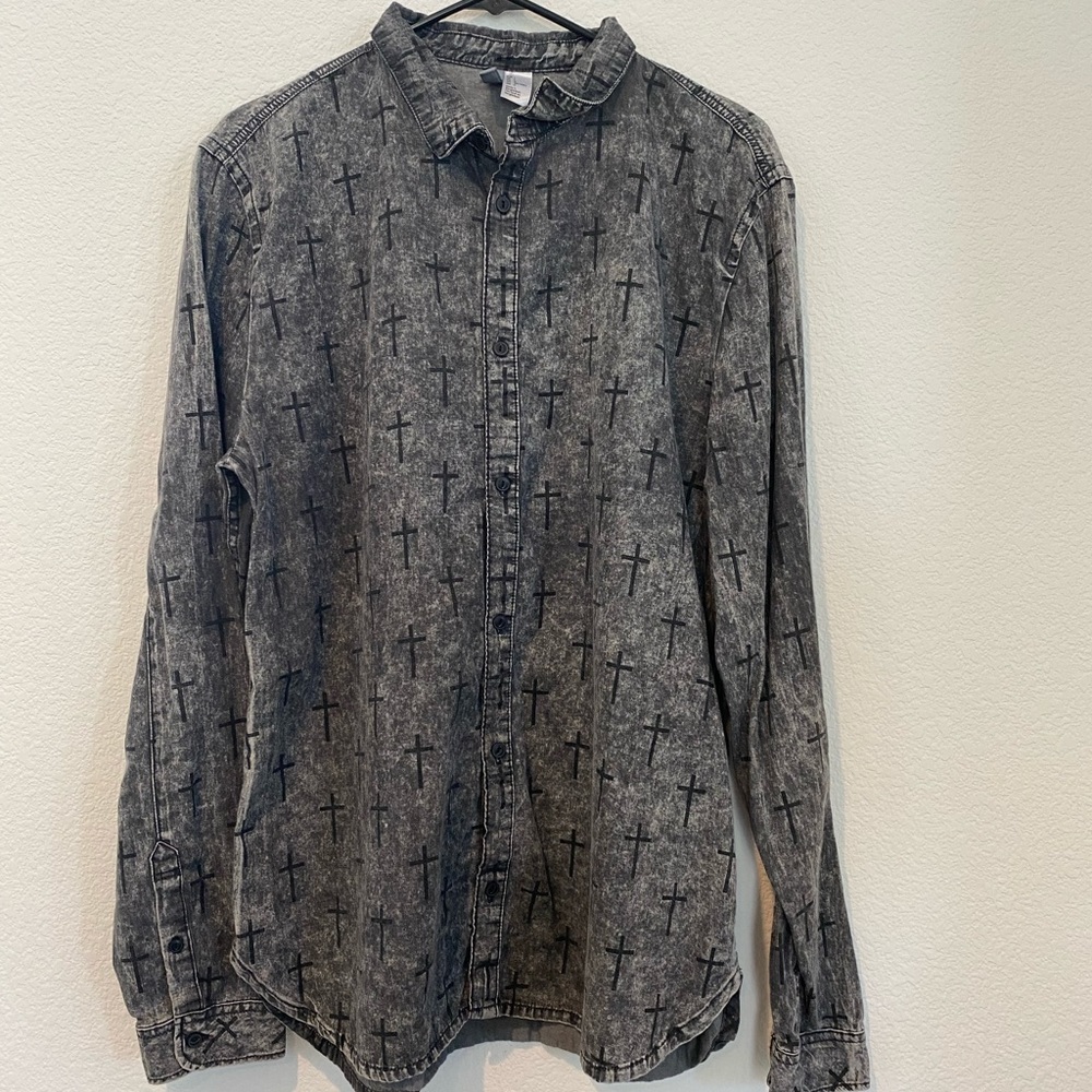 Men’s H&M Slim fit button down shirt size Large